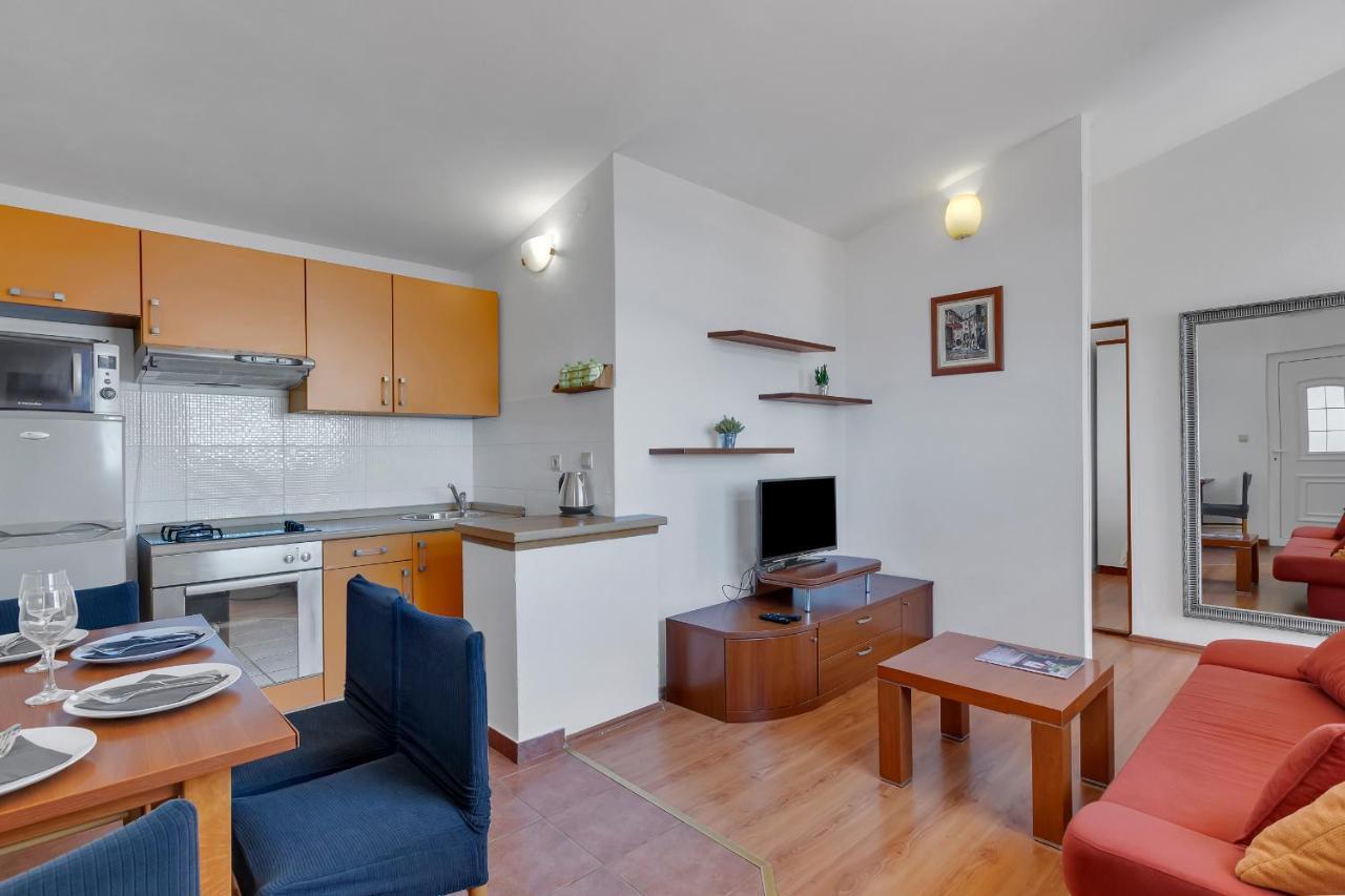 Apartmani Verica Tučepi Exterior foto