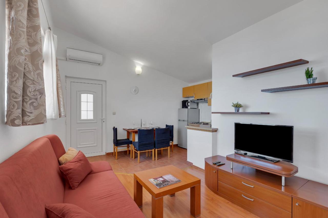 Apartmani Verica Tučepi Exterior foto